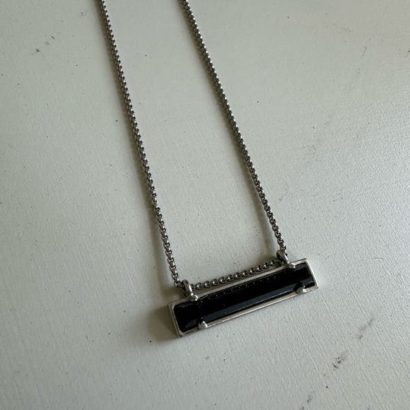 Kendra Scott adjustable bar pendant necklace with black opaque stone - Picture 2 of 5